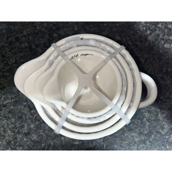 Tabletops Gallery GEO Set of 4 Measuring Cups Farmhouse Decor - Picture 7 of 7